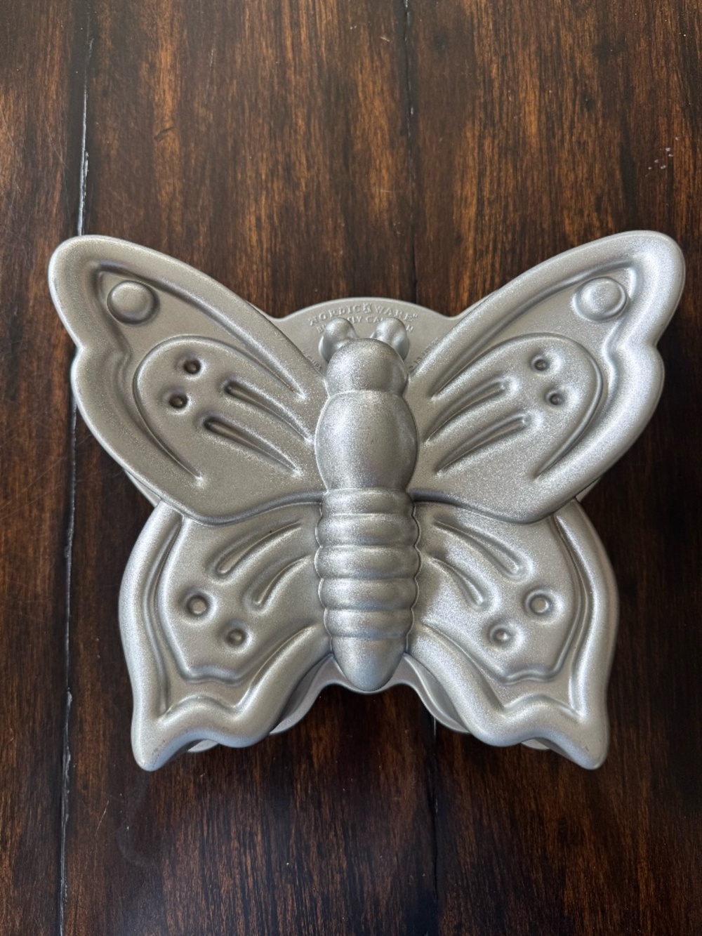 Nordic Ware Butterfly Cake Pan 9 Cup Bundt Cake Pan